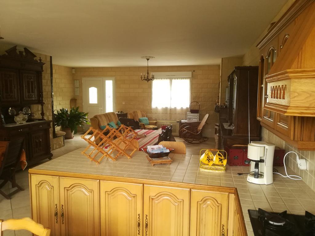 Gite Du Vignoble Sidky Lussac  Buitenkant foto